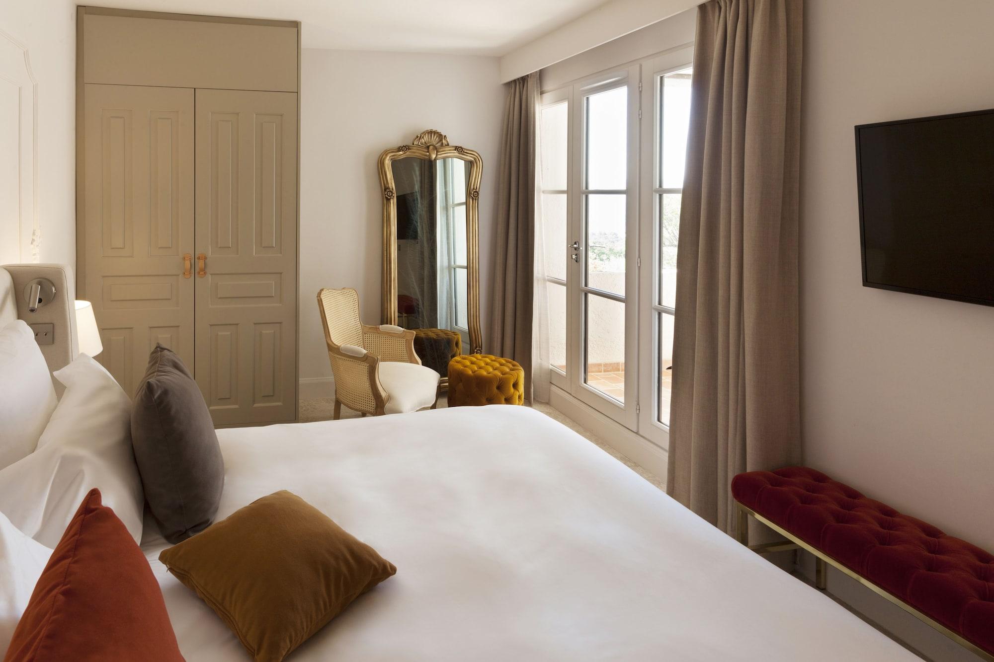Mas Des Herbes Blanches Hotel & Spa - Relais & Chateaux Жука Екстериор снимка